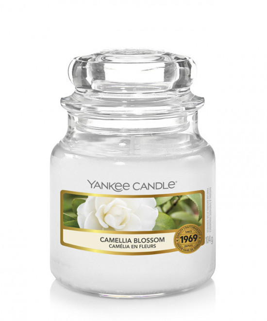 Aromatická svíčka, Yankee Candle Camellia Blossom, hoření až 30 hod-667
