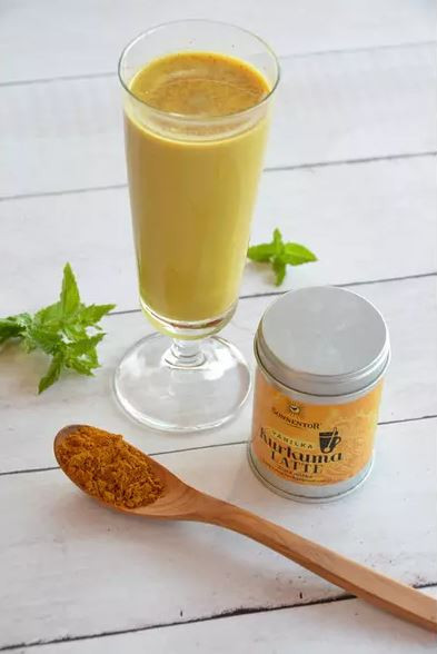 BIO směs koření pro přípravu nápoje, Sonnentor Kurkuma Latte Zázvor - Zlaté mléko, krabička, 60 g-26542