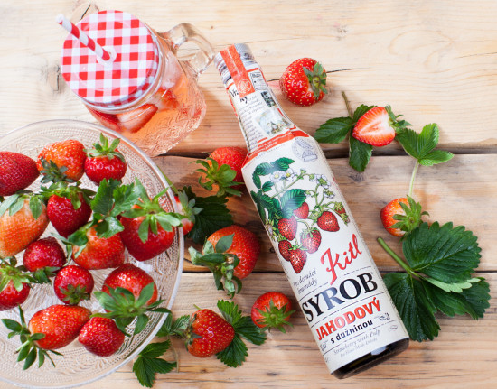 Hustý ovocný sirup, Kitl Syrob Jahoda s dužninou, 500 ml-19709