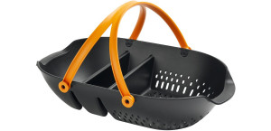 Sklízecí košík PLUS Fiskars, rozměr 61 x 39 x 13 cm, černo - oranžový